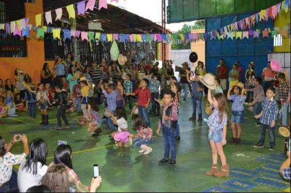Escola Pequeno Príncipe celebra São João com Mini Cidade Junina.(Imagem:EPP)