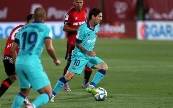 Com Messi de penteado novo e sem barba, Barcelona goleia o Mallorca por 4 a 0(Imagem:Reprodução)