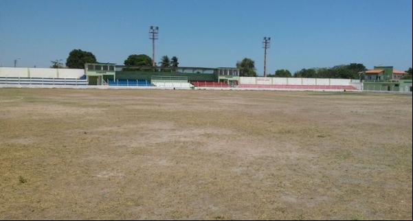 Estádio Deusdeth de Melo, em Campo Maior.(Imagem:Ricardo Andrade)