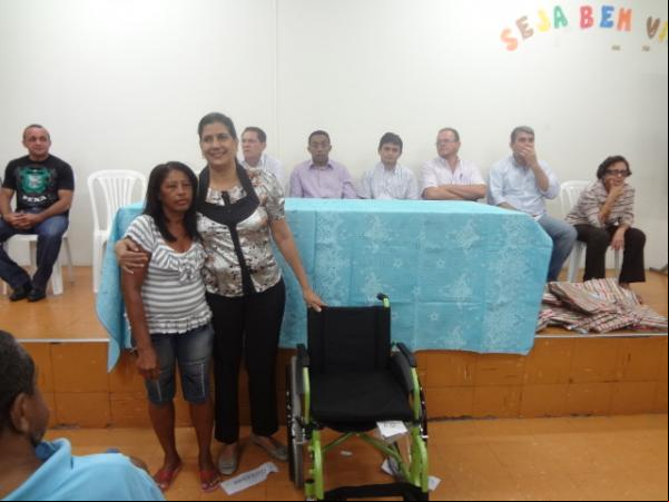 Realizada a entrega de cadeiras de rodas em Floriano.(Imagem:FlorianoNews)