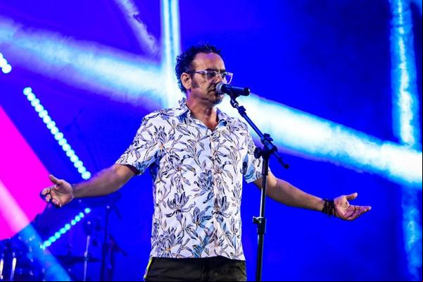 Banda o homenageia Marcus Peixoto e Francisco Magalhães no Piauí Pop.(Imagem:Renato Andrade/florianonews.piauiconectado.com)