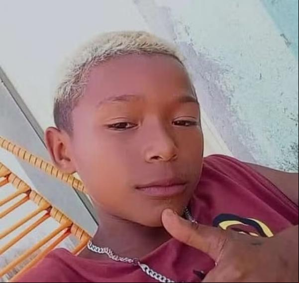 Társio Cosme do Nascimento da Cruz - Menino de 12 anos é encontrado morto carbonizado após três dias desaparecido, em Barras.(Imagem:Reprodução)
