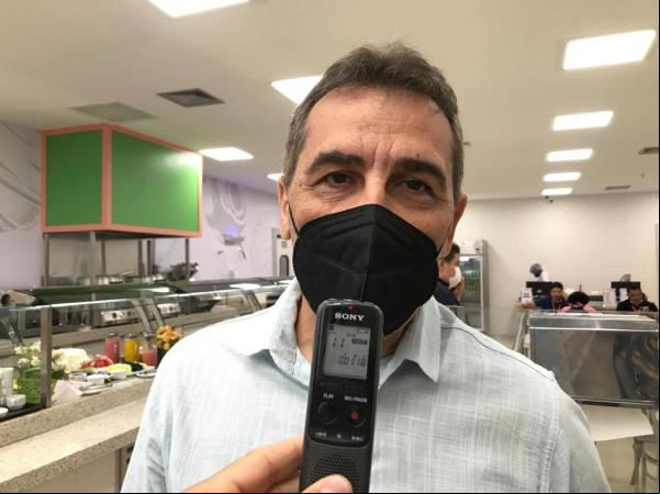 Gilberto Júnior, apresentador do Jornal da Noite(Imagem:FlorianoNews)