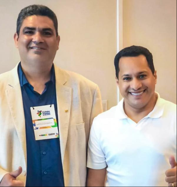 Prefeito Gleydson Resende recebe lideranças e reforça compromisso com o diálogo e o desenvolvimento(Imagem:Reprodução/Instagram)