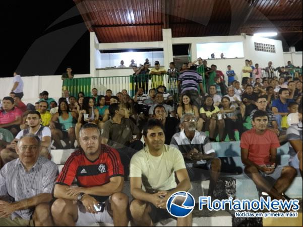 Cori-Sabbá quebra escrita e vence Barras.(Imagem:FlorianoNews)