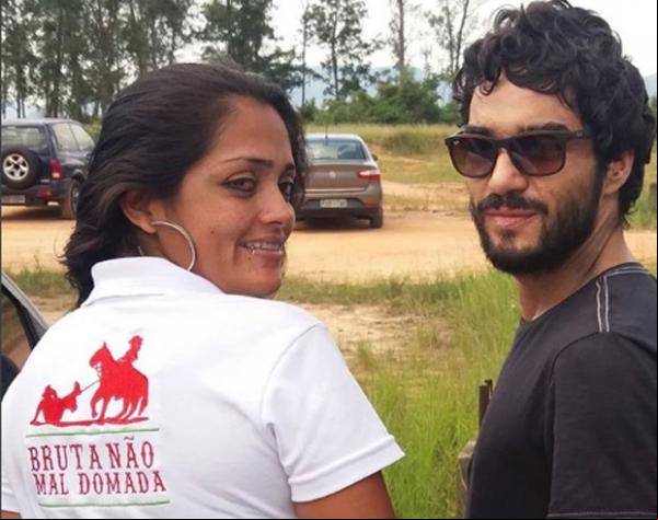 Caio Blat se defende de polêmica e diz que não fez