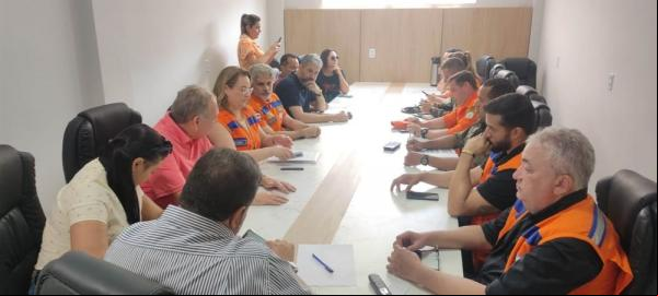Em audiência pública, Defesa Civil alinha ações de proteção aos atingidos pelas chuvas em Picos.(Imagem:Divulgação)
