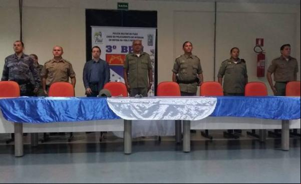 Militares participam de Aula Inaugural do CFS 2015 em Floriano.(Imagem:3º BPM)