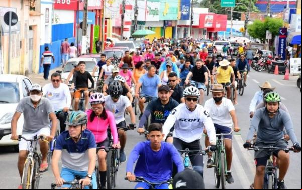 eio ciclístico reúne mais de 600 participantes neste domingo em Floriano.(Imagem:Secom)