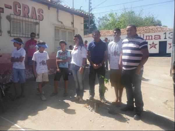 Caminhada e plantio de árvores marcam enceramento de Projeto Ambiental em Barão de Grajaú. (Imagem:FlorianoNews)