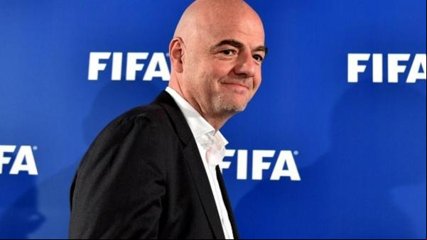 Fifa anuncia plano de R$ 7,7 bilhões para ajudar o futebol por conta da pandemia(Imagem:Reprodução)