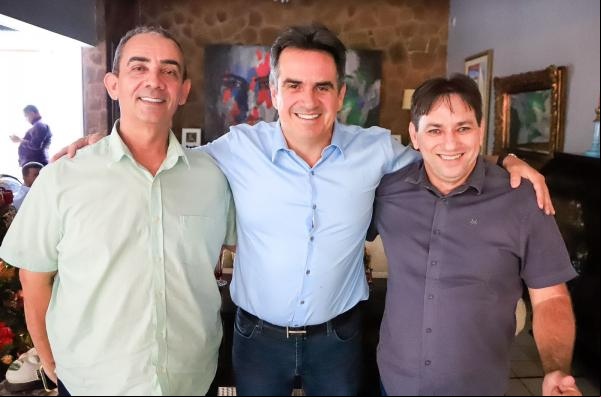 Ciro Nogueira recebe mais de 50 prefeitos e lideranças(Imagem:Divulgação)