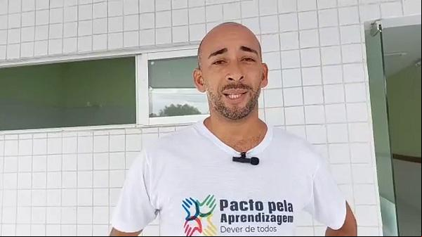 Jorge Rodrigues, diretor da escola.(Imagem:Reprodução/Jc24horas)