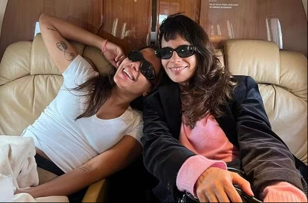 Anitta e Maria Ribeiro(Imagem:Reprodução/Instagram)