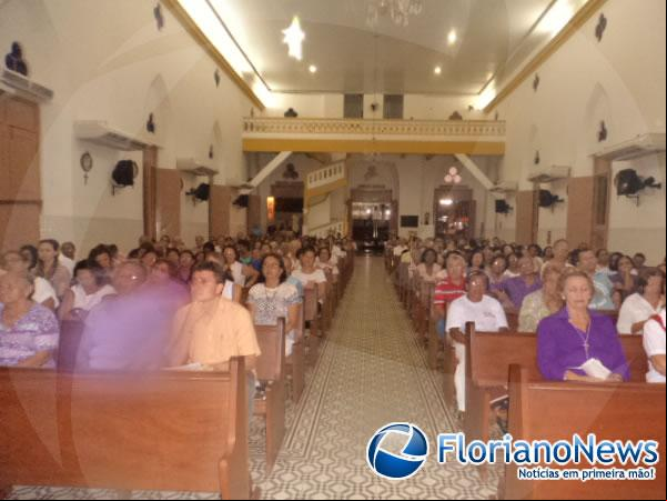 Procissão dos os marca a abertura da Semana Santa em Floriano. (Imagem:FlorianoNews)