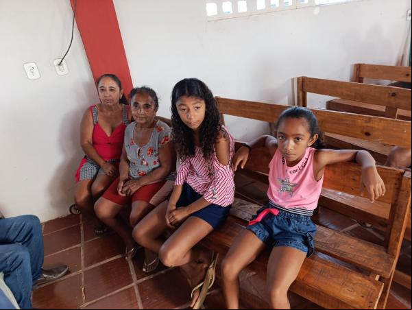 Repórter Amarelinho realiza ação social em comunidades rurais de Floriano.(Imagem:FlorianoNews)