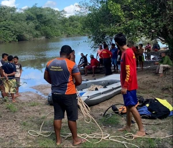 Um jovem de 18 anos morreu neste sábado (11) vítima de afogamento no rio Marataoan, na zona rural do município de Barras (distante 119 km de Teresina). De acordo com informações(Imagem:Reprodução)