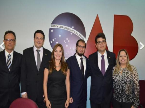 Chico Lucas toma posse na OAB e sinaliza para corte de pessoal.(Imagem:florianonews.piauiconectado.com)
