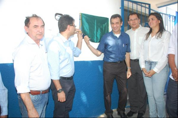 Prefeito Gilberto Júnior reinaugura o Posto de Saúde do Bairro Catumbi.(Imagem:Waldemir Miranda)
