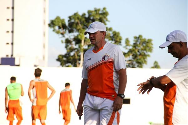 Paulo César Schardong tem agem recente pelo Campinense.(Imagem:Nelsina Vitorino / Jornal da Paraíba)