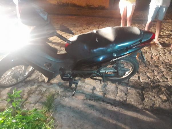 Ação Rápida da Polícia Militar resulta na recuperação de motocicleta furtada em Floriano.(Imagem:Divulgação)