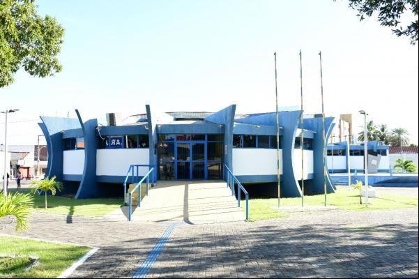 Câmara Municipal de Floriano(Imagem:CMF)