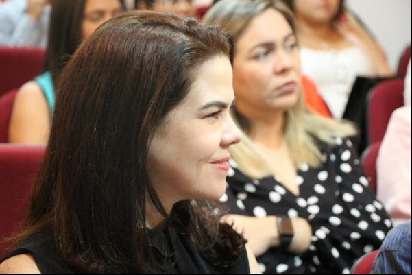 Diretora regional do Senac Piauí, Elaine Dias.(Imagem:GP1)
