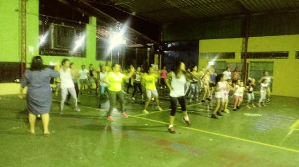 Dia da Mulher é comemorado com aulão de Zumba na Escola Pequeno Príncipe.(Imagem:FlorianoNews)