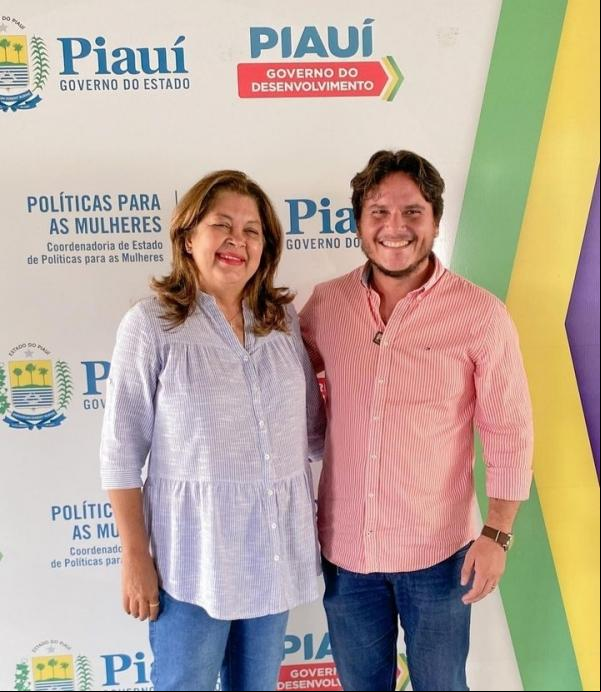 Vereador Carlos Eduardo e Zenaide Lustosa(Imagem:Reprodução)