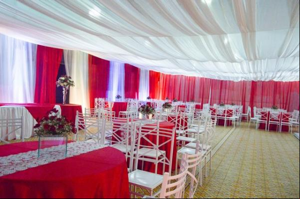 Noivos e Festa Toinha Andrade realizou eventos em Floriano e Uruçui.(Imagem:Divulgação)