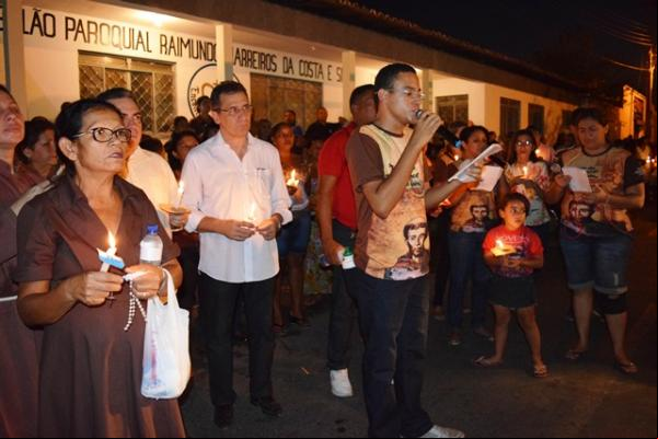 Prefeito Gilberto Júnior participou da festa religiosa.(Imagem:FlorianoNews)