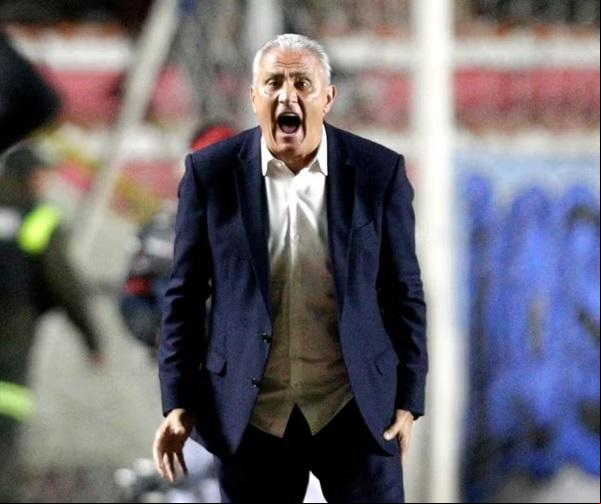 Tite em Bolívar x Flamengo (Imagem:Manuel Claure/Reuters)