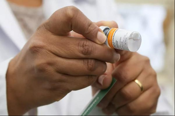 Ampola de CoronaVac usada em adultos será a mesma para crianças.(Imagem:Divulgação/Ascom/GESP )