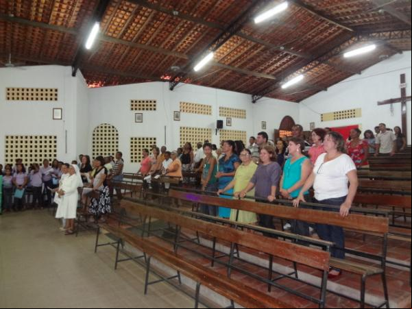 Católicos celebram Corpus Christi com missa e procissão em Floriano.(Imagem:FlorianoNews)