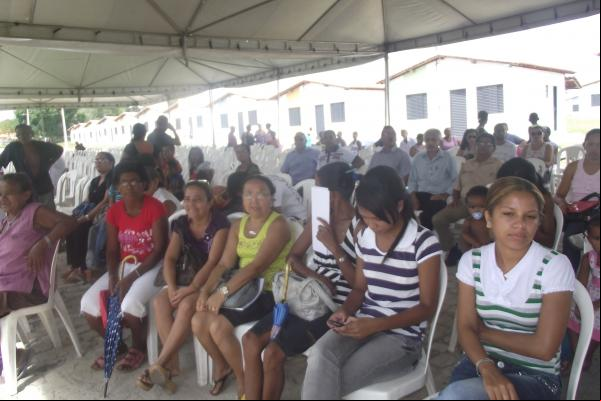 Prefeitura realiza entrega de casas do Residencial José Pereira.(Imagem:FlorianoNews)