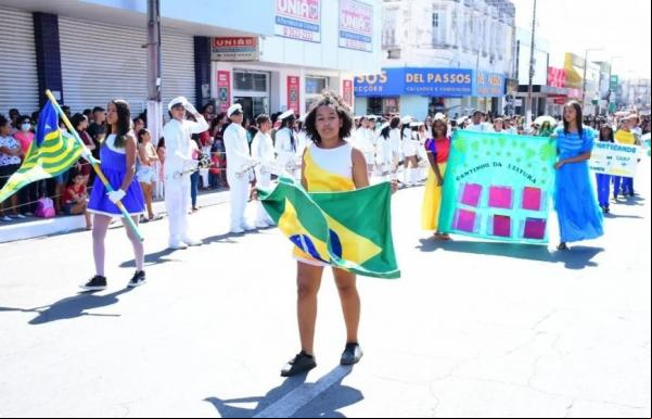 Bicentenário: Desfile Cívico e Repique dos Sinos marcam o 7 de setembro em Floriano.(Imagem:Secom)
