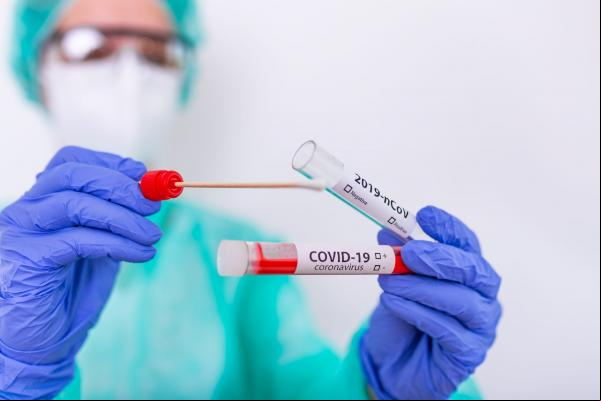 A sequência de queda dos casos de Covid-19 em Teresina foi interrompida na última semana. O epidemiológico da Fundação Municipal de Saúde mostra que os atendimentos por sínd(Imagem:Reprodução)