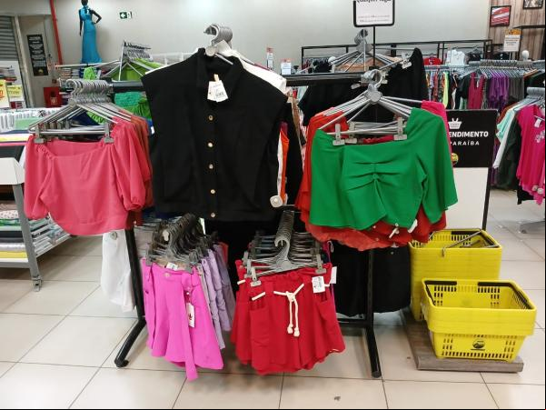 Confira as promoçoes em calçados e órios no Armazém Paraíba em Floriano(Imagem:FlorianoNews)